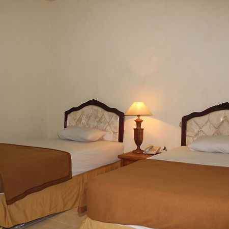Sinar Bintang Hotel Cepu Ngoại thất bức ảnh