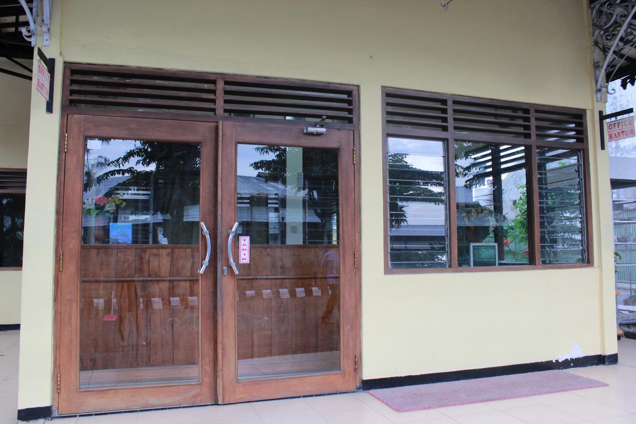 Sinar Bintang Hotel Cepu Ngoại thất bức ảnh